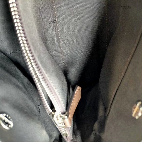 Fendi Hand Bag Green Leather 749-052925 - Picture 9 of 13